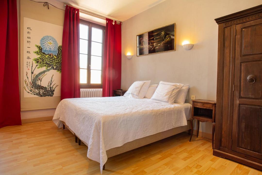 Chambre D'Hotes Au Jardin Des Saveurs Bed & Breakfast Cordes-sur-Ciel Exterior photo