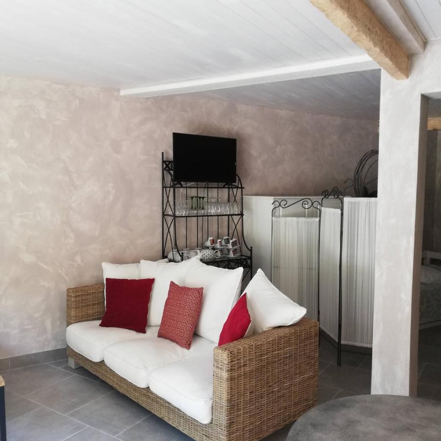 Chambre D'Hotes Au Jardin Des Saveurs Bed & Breakfast Cordes-sur-Ciel Exterior photo